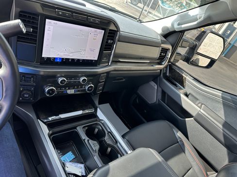 Used 2024 Ford F250 Lariat w/ Sport Appearance Package AWD/4WD image 12