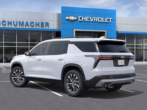 New 2026 Chevrolet Traverse LT w/ Sun and Wheel Package image 3
