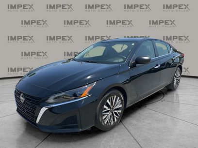Used 2024 Nissan Altima 2.5 SV