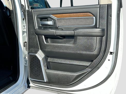 Used 2024 RAM 2500 Laramie w/ Safety Group image 31