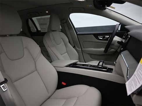 New 2026 Volvo V60 B5 Cross Country Plus w/ Protection Package Premier image 34