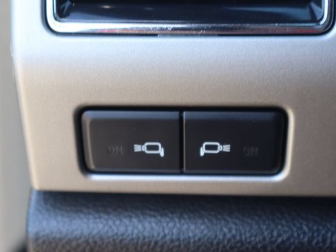 Used 2018 Ford F150 Lariat AWD/4WD image 23