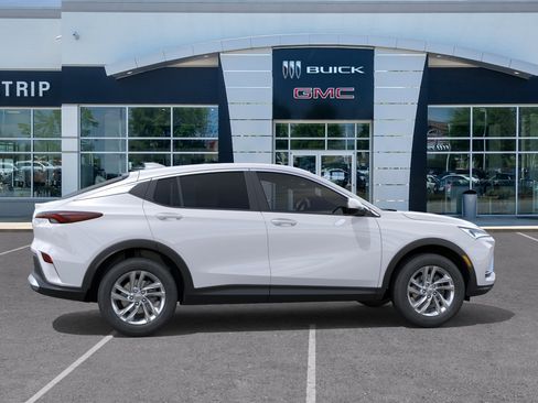 New 2026 Buick Envista Sport Touring w/ Convenience I Package FWD image 7