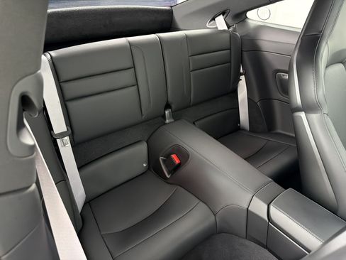 Certified 2025 Porsche 911 Carrera T RWD image 29