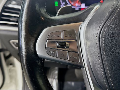 Used 2019 BMW X7 xDrive40i w/ Cold Weather Package image 14