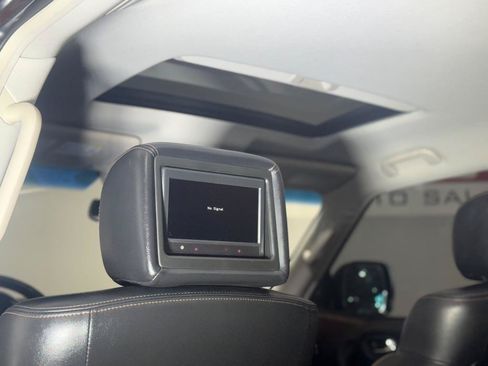 Used 2017 Nissan Armada Platinum w/ Captain Seat Package AWD/4WD image 24