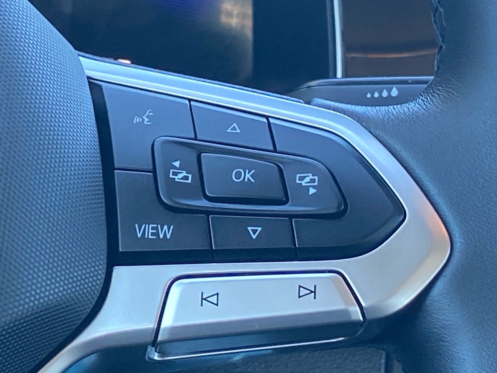 Certified 2026 Volkswagen Jetta S FWD image 8