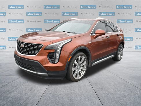 Used 2019 Cadillac XT4 Premium Luxury w/ Cold Weather Package AWD/4WD image 10