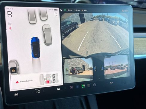Used 2021 Tesla Model Y Long Range AWD/4WD image 19