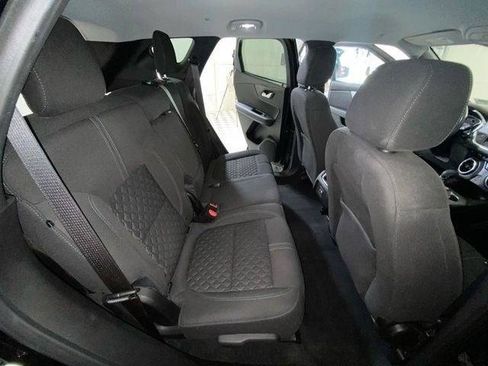 Used 2021 Chevrolet Blazer LT FWD image 13
