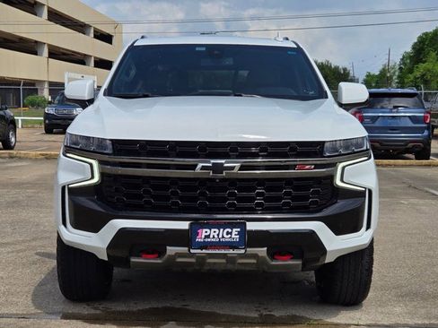 Used 2021 Chevrolet Tahoe Z71 w/ Z71 Signature Package AWD/4WD image 2