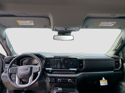 Used 2026 GMC Sierra 1500 SLT AWD/4WD image 22