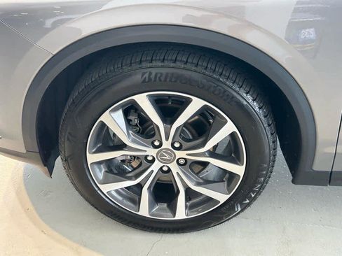 Used 2023 Acura MDX SH-AWD w/ Technology Package image 9