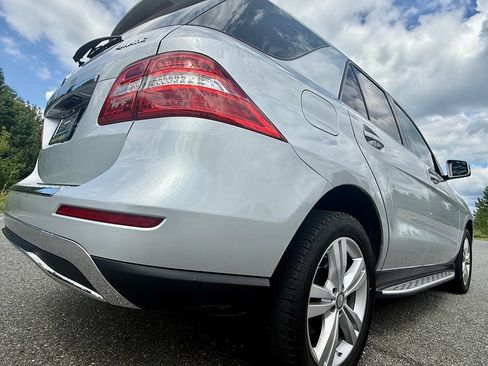 Used 2013 Mercedes-Benz ML 350 4MATIC image 8