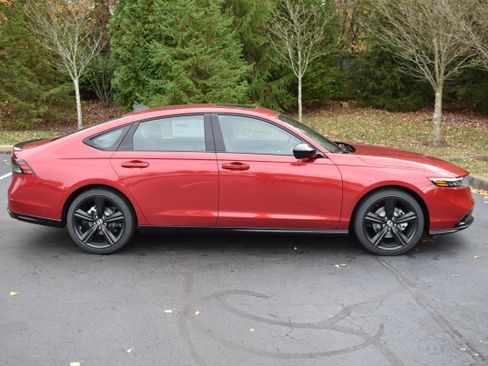 New 2025 Honda Accord Sport image 9