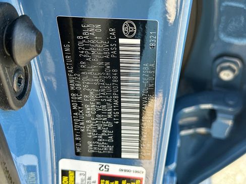 Used 2023 Toyota Camry SE image 33