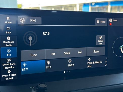 Used 2024 Honda Accord Sport image 17