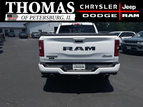 Used 2026 RAM 1500 Big Horn AWD/4WD image 8