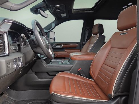 Used 2024 GMC Sierra 3500 Denali Ultimate image 15