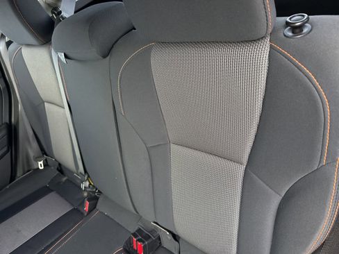 Used 2020 Subaru Crosstrek 2.0i Premium w/ Moonroof Package 1 image 16