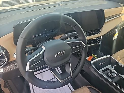 New 2026 Chevrolet Equinox ACTIV image 16