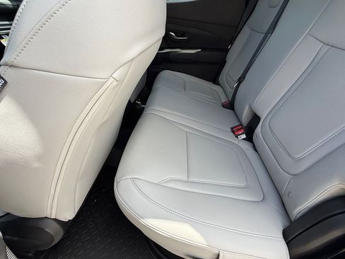 New 2026 Hyundai Santa Cruz SEL FWD image 13