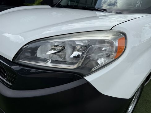 Used 2019 RAM ProMaster City Tradesman image 10