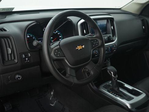Used 2022 Chevrolet Colorado LT image 24