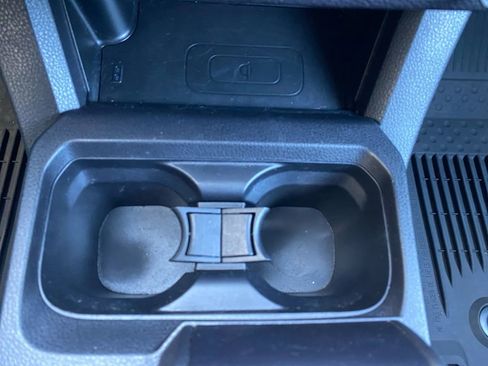 Used 2023 Toyota Tacoma TRD Off-Road image 23