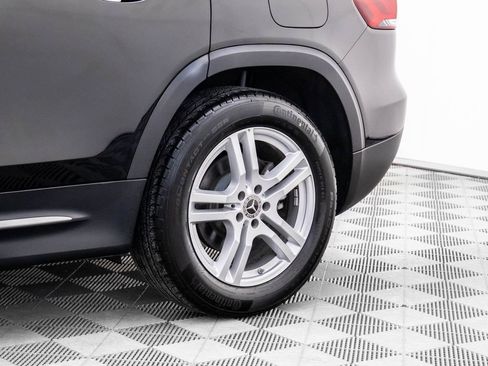 Used 2023 Mercedes-Benz GLB 250 4MATIC image 32