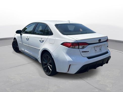 Certified 2024 Toyota Corolla SE FWD image 8