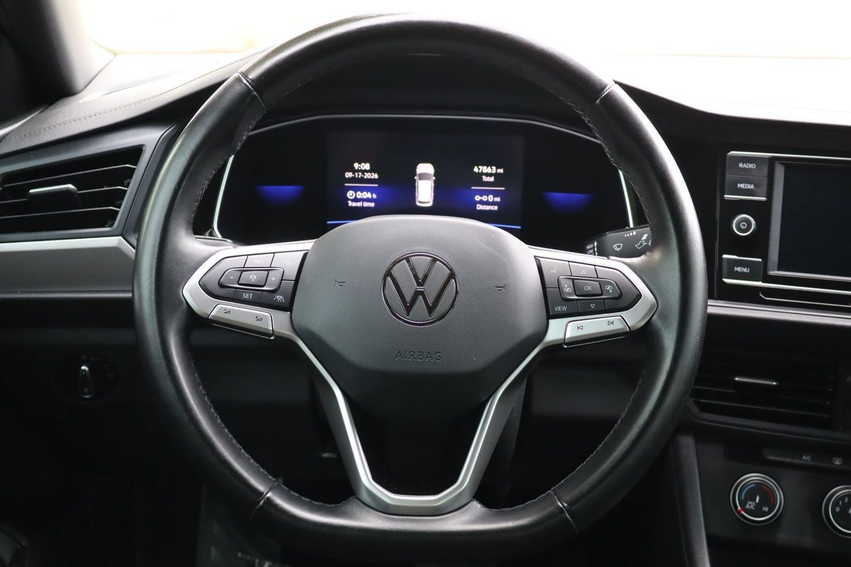 Used 2022 Volkswagen Jetta Sport FWD image 18