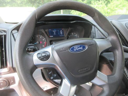 Used 2018 Ford Transit 150 130 Low Roof RWD image 36