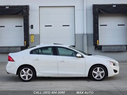 Used 2012 Volvo S60 T5 Premier image 9