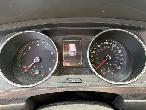 Used 2019 Volkswagen Tiguan SE AWD/4WD image 8