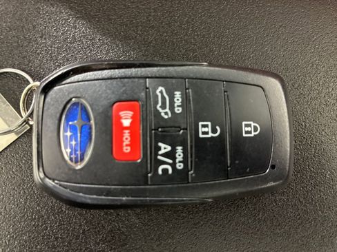 Used 2024 Subaru Solterra Limited image 37