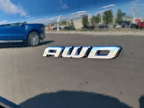 Used 2023 Ford Edge SEL w/ Convenience Package AWD/4WD image 6