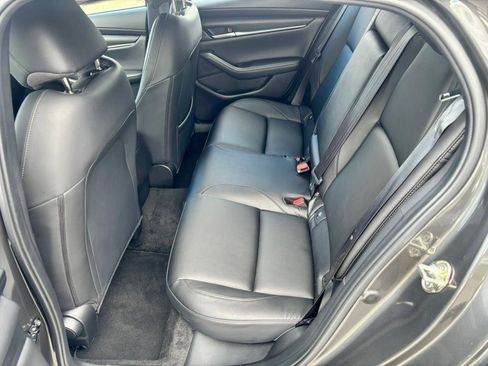 Used 2023 MAZDA MAZDA3 s image 13