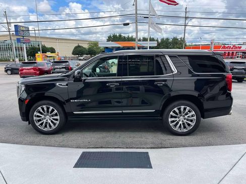 Certified 2023 GMC Yukon Denali AWD/4WD image 6