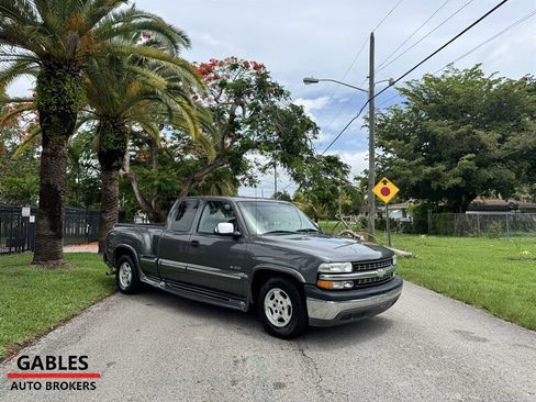 Used 2000 Chevrolet Silverado 1500 LS RWD image 10