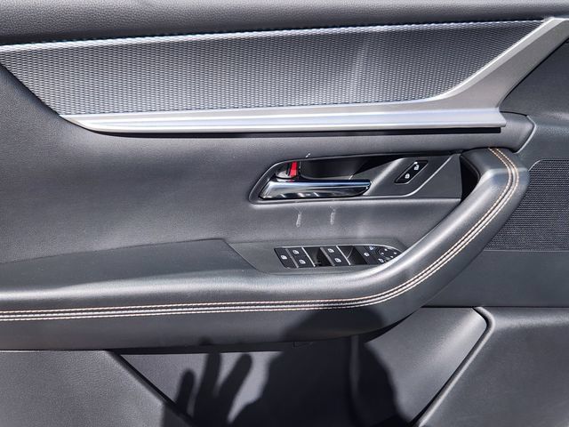 Certified 2025 MAZDA CX-90 Plug-In Hybrid w/ Premium Plus AWD/4WD image 11