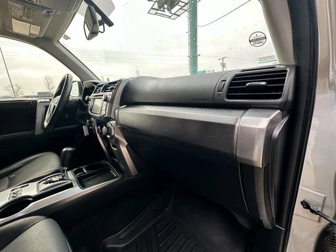 Used 2014 Toyota 4Runner SR5 Premium RWD image 18