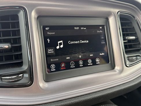 Used 2023 Dodge Challenger SXT image 17