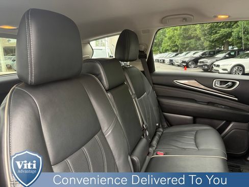 Used 2019 INFINITI QX60 Luxe w/ Essential Package AWD/4WD image 28