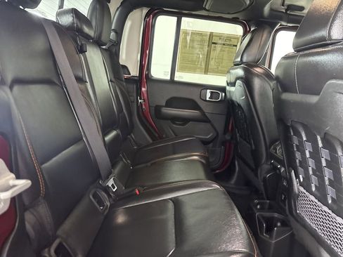 Used 2022 Jeep Gladiator Mojave w/ Trailer Tow Package image 19