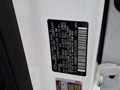 Certified 2026 Genesis GV70 2.5T Advanced image 27