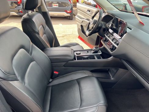 Certified 2023 Nissan Pathfinder SL w/ SL Premium Package image 22