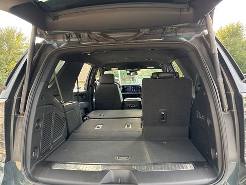 Used 2025 Chevrolet Tahoe RST w/ Comfort Package AWD/4WD image 10