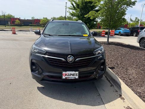 Used 2020 Buick Encore GX Essence w/ Experience Buick Package AWD/4WD image 2