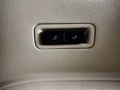 Used 2020 Lincoln Navigator L Reserve RWD image 43